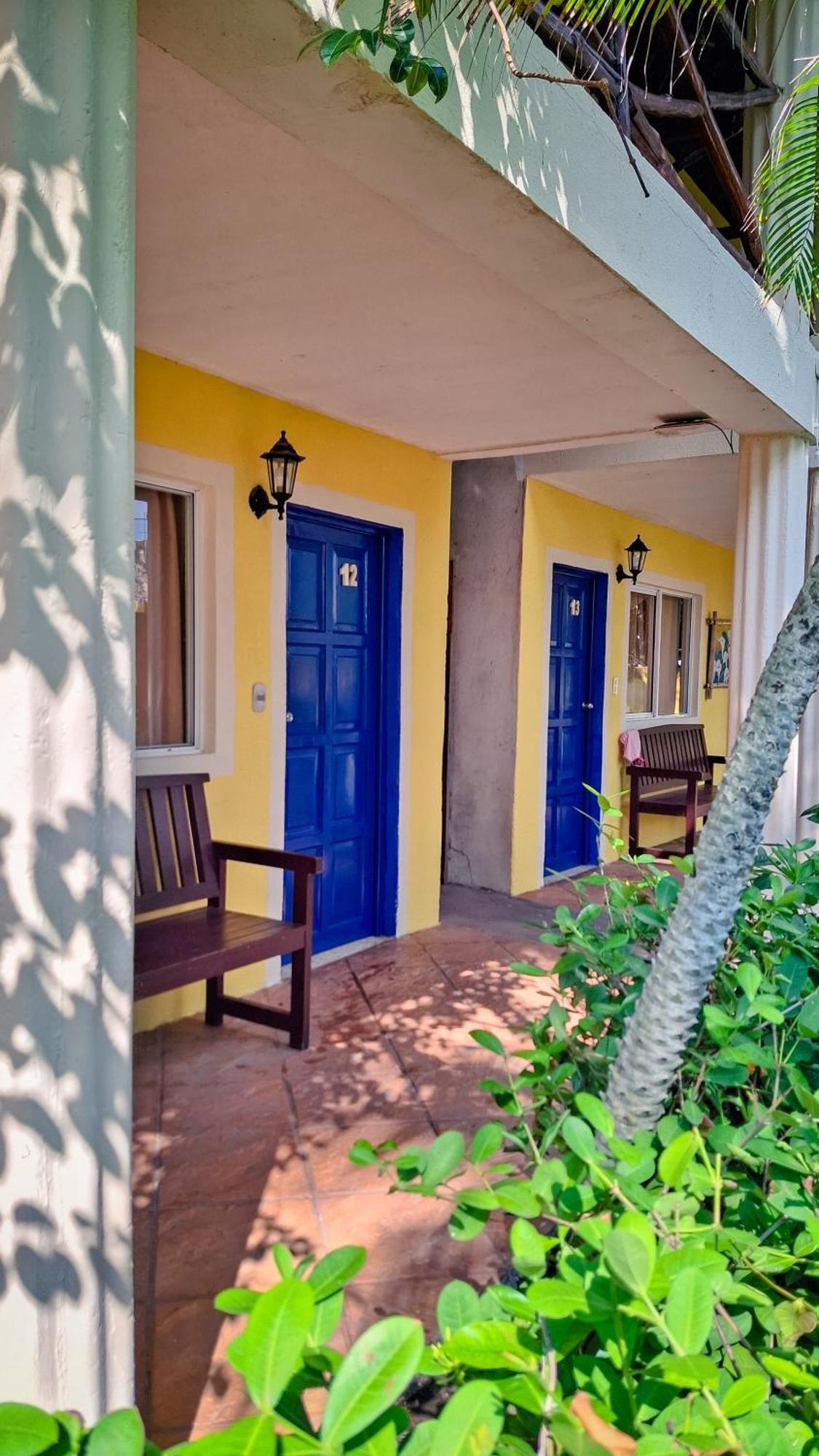 Hotel Cafe Del Sol Monterrico Exteriér fotografie